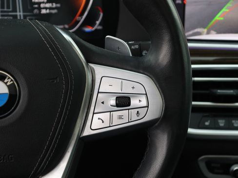 Used 2021 BMW X7 xDrive40i w/ Premium Package image 21