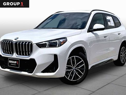 Used 2025 BMW X1 xDrive28i image 1