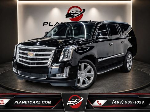 Used 2020 Cadillac Escalade ESV Luxury RWD image 1