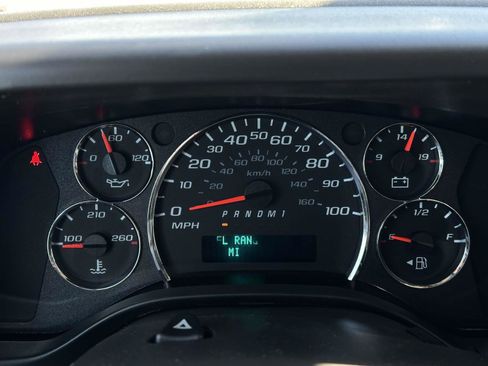 New 2025 Chevrolet Express 3500 w/ Driver Convenience Package image 7