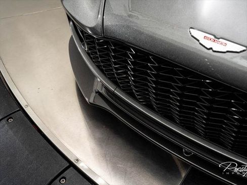 Used 2018 Aston Martin Vanquish Zagato RWD image 14