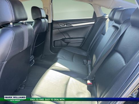 Used 2020 Honda Civic Touring image 12