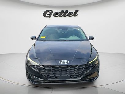 Used 2023 Hyundai Elantra SEL w/ Convenience Package