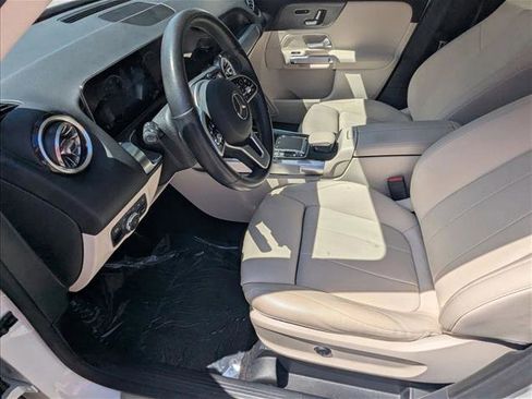 Certified 2020 Mercedes-Benz GLB 250 image 15