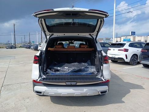 New 2026 BMW X5 xDrive50e AWD/4WD image 10