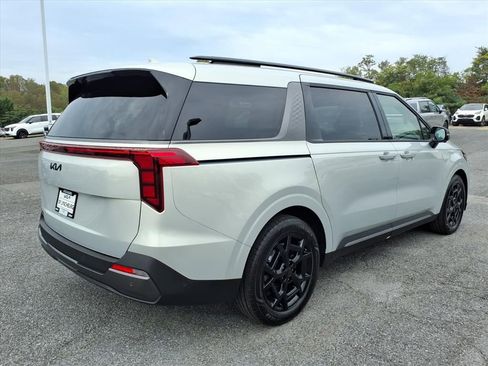 New 2026 Kia Carnival SX image 4