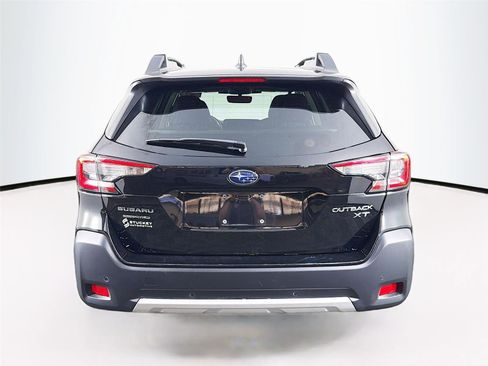 Used 2024 Subaru Outback Limited XT AWD/4WD image 6
