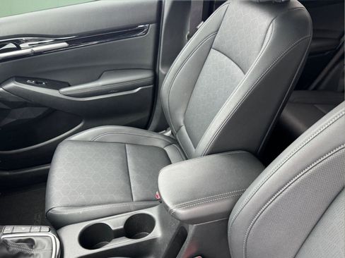 Used 2024 Kia Seltos EX image 8