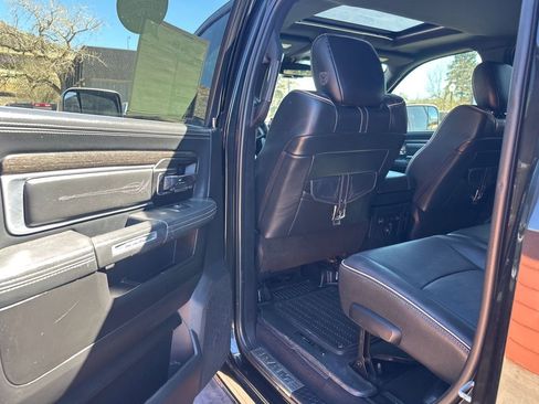 Used 2018 RAM 2500 Limited RWD image 11