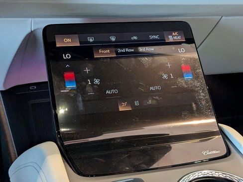 New 2026 Cadillac Vistiq Luxury image 19