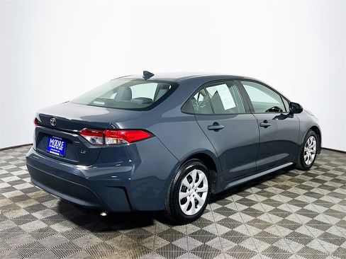 Used 2025 Toyota Corolla LE image 8
