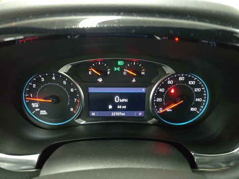 Used 2023 Chevrolet Traverse LT AWD/4WD image 21