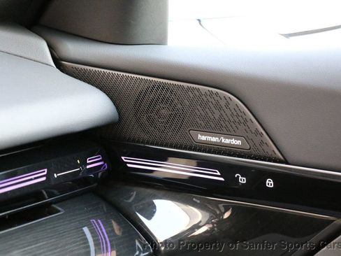 Used 2025 BMW 530i RWD image 37