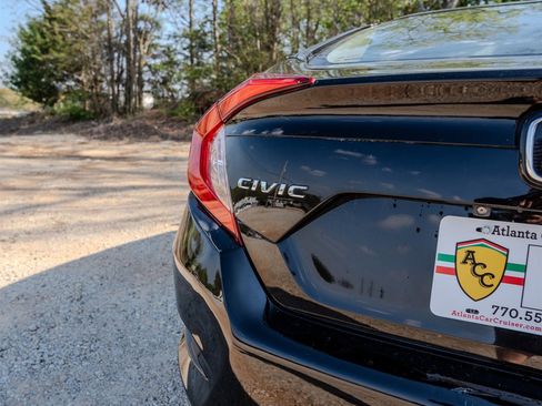 Used 2017 Honda Civic LX image 10