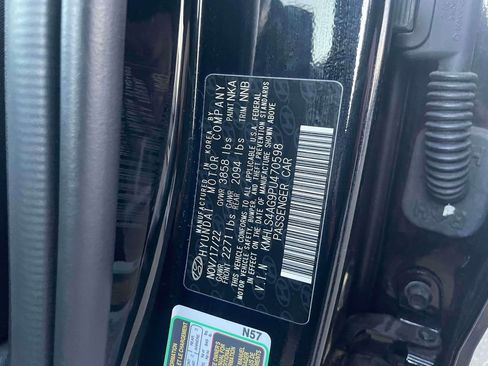 Used 2023 Hyundai Elantra SEL w/ Convenience Package image 18