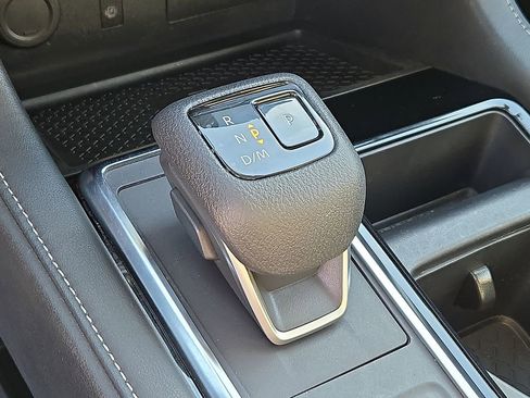 Certified 2023 Nissan Pathfinder SL w/ SL Premium Package image 16