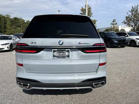 Used 2024 BMW X7 M60i AWD/4WD image 4