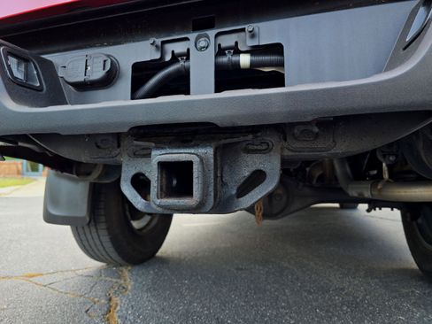 Used 2016 Toyota Tacoma TRD Sport w/ Towing Package image 56