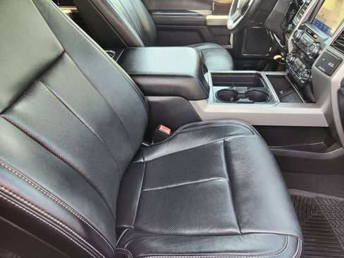 Used 2020 Ford F250 Lariat w/ Lariat Ultimate Package AWD/4WD image 14