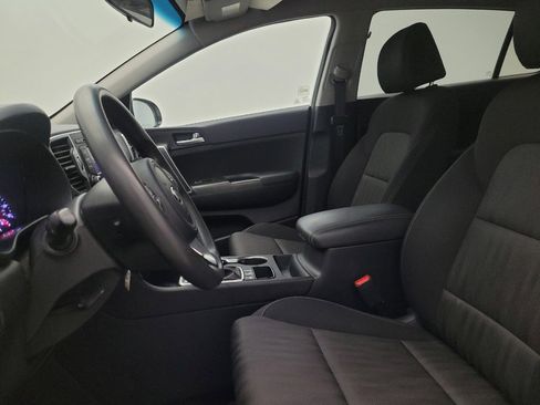 Used 2019 Kia Sportage LX AWD/4WD image 17