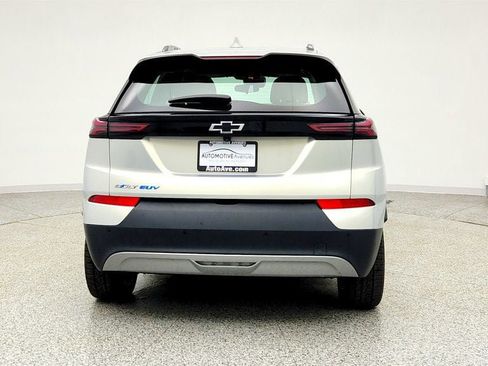 Used 2023 Chevrolet Bolt EUV LT w/ Comfort Package image 6