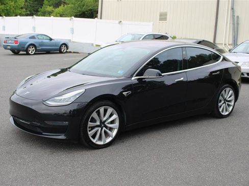 Used 2018 Tesla Model 3 Long Range AWD/4WD image 3