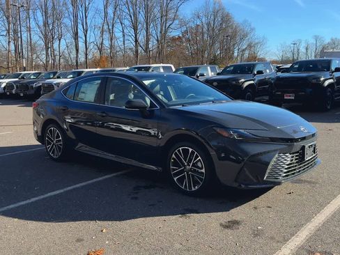 New 2026 Toyota Camry XLE w/ Premium Package image 2