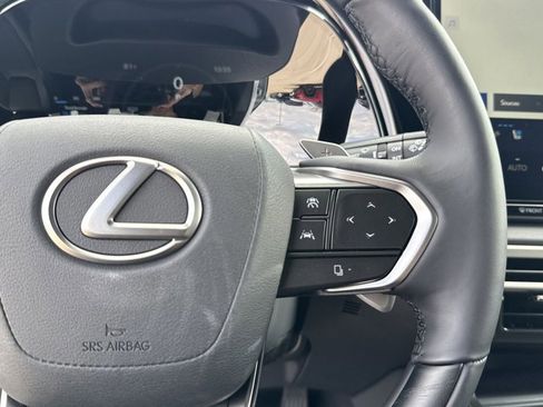 Certified 2026 Lexus RX 450h AWD w/ Convenience Package image 25