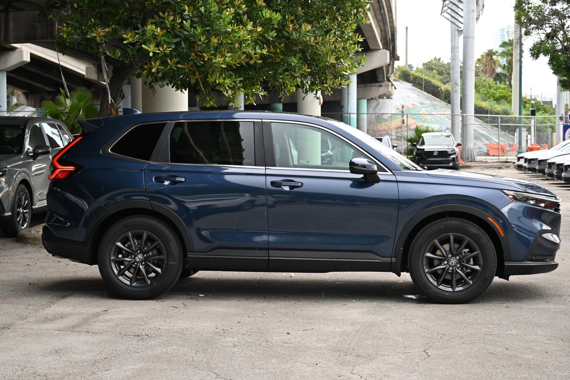 New 2026 Honda CR-V EX-L image 4
