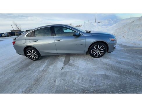 Certified 2025 Chevrolet Malibu RS image 12