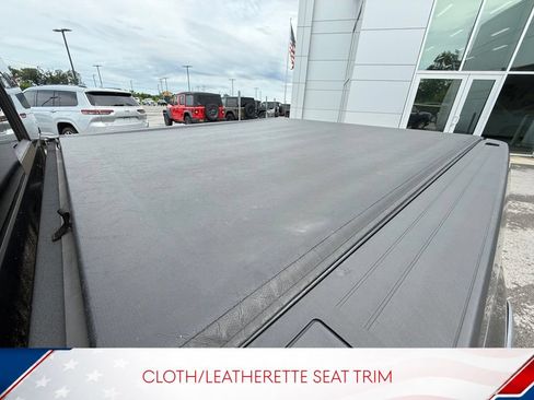 Used 2017 Chevrolet Colorado Z71 AWD/4WD image 13