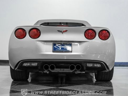Used 2005 Chevrolet Corvette Convertible w/ Preferred Equipment Group image 31
