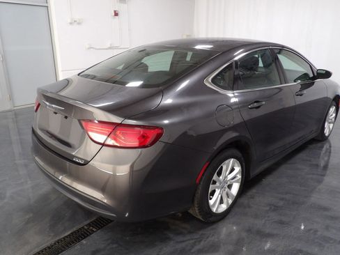 Used 2017 Chrysler 200 LX FWD image 4