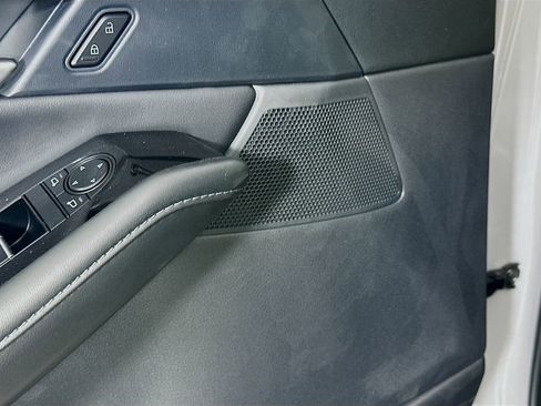 New 2025 MAZDA CX-30 AWD 2.5 S w/ Select Sport Pkg image 25