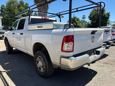 Used 2020 RAM 2500 Tradesman w/ Chrome Appearance Group AWD/4WD image 3