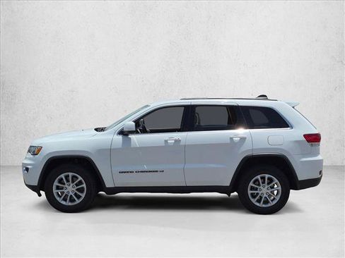 Used 2022 Jeep Grand Cherokee Laredo E AWD/4WD image 8