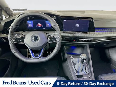 Used 2022 Volkswagen Golf R image 23