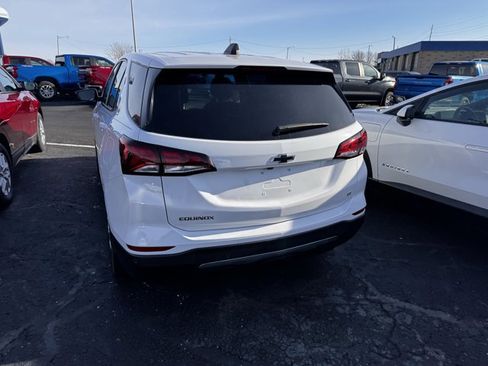 Used 2024 Chevrolet Equinox LT w/ LPO, Floor Liner Package image 3