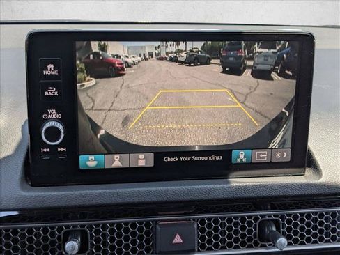 Used 2023 Honda Civic Touring image 14