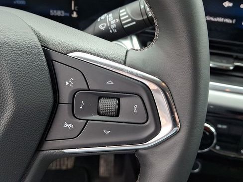 Used 2026 Chevrolet Trax LT w/ Driver Confidence Package FWD image 7
