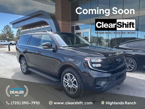 Used 2025 Ford Expedition Active image 1