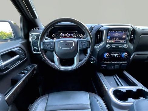 Used 2019 GMC Sierra 1500 Denali w/ Denali Ultimate Package AWD/4WD image 8