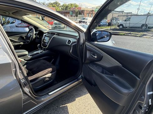 Used 2018 Nissan Murano SV AWD/4WD image 21