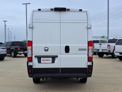 Used 2026 RAM ProMaster 3500 w/ Quick Order Package 22G SLT FWD image 6