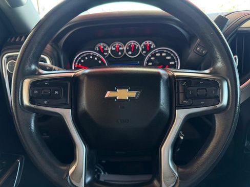 Used 2020 Chevrolet Silverado 1500 LT RWD image 21
