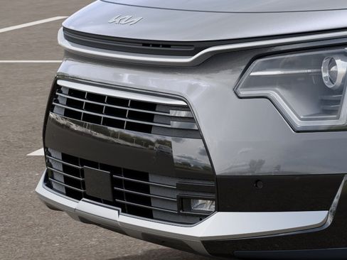 New 2026 Kia Niro FWD image 12