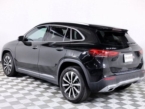 Used 2023 Mercedes-Benz GLA 250 4MATIC image 4