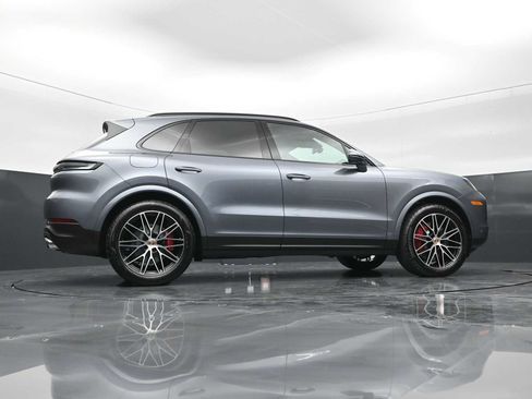 New 2026 Porsche Cayenne S AWD/4WD image 43