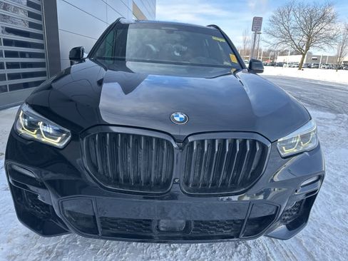 Used 2019 BMW X5 xDrive50i w/ M Sport Package image 9