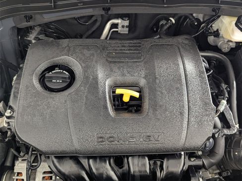 Used 2023 Kia Soul LX image 10